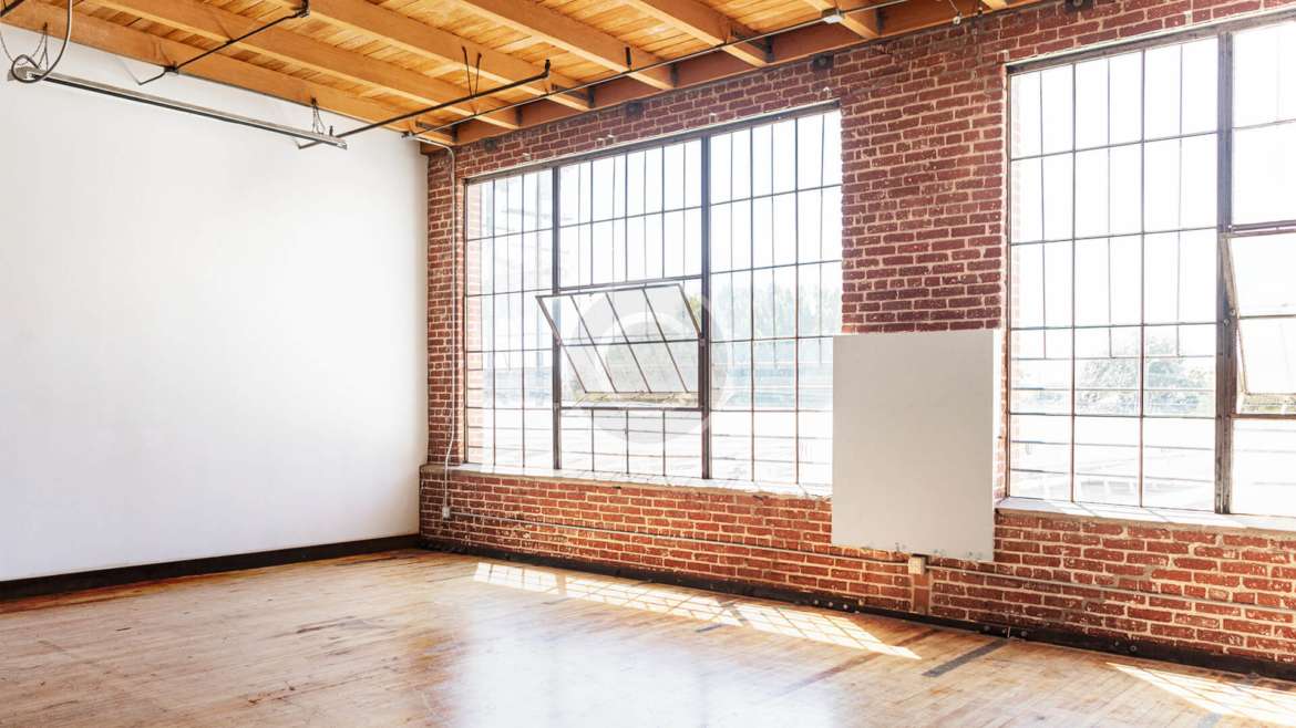 lokal handlowo-usługowy